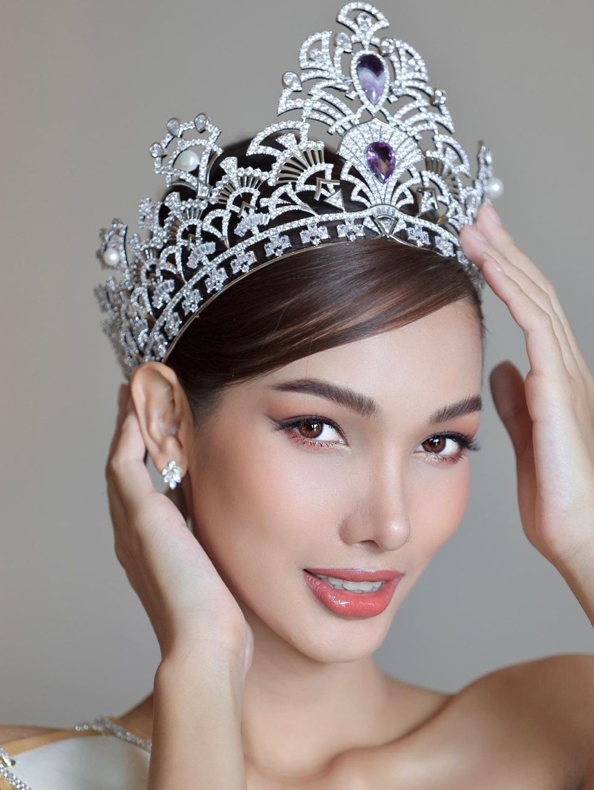  Cận cảnh nhan sắc xinh đẹp của Tân Hoa hậu Chuyển giới Thái Lan. (Ảnh: Instagram kwang.arissara)