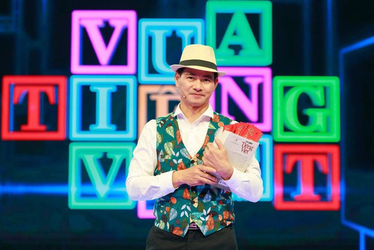 Vua tiếng Việt: Lấy ngôn ngữ để làm trò chơi giải trí là không nên - Ảnh 3.