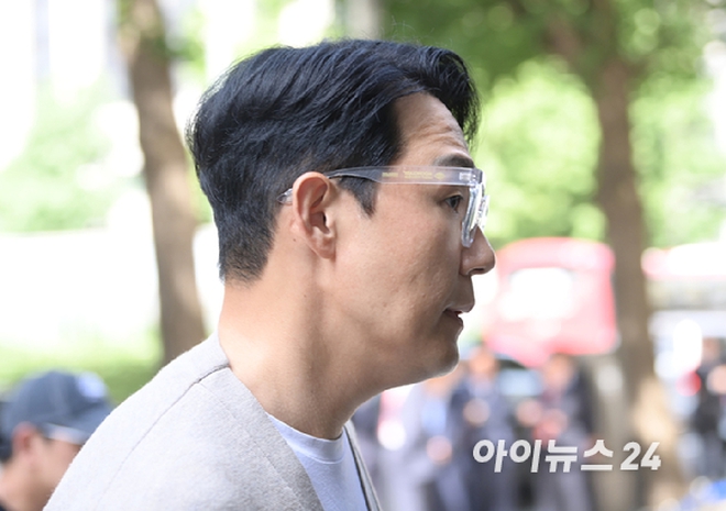 Bạn thân Son Ye Jin dẫn đầu dàn sao đổ bộ đám cưới ái nữ gia tộc Hyundai và con trai phát thanh viên MBC - Ảnh 13.