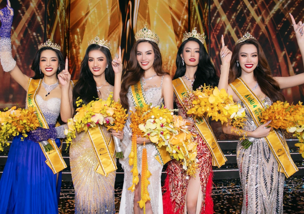 Bà Phạm Kim Dung báo tin đặc biệt khiến Top 5 Miss Grand Vietnam 2023 trầm trồ ngỡ ngàng - Ảnh 6.