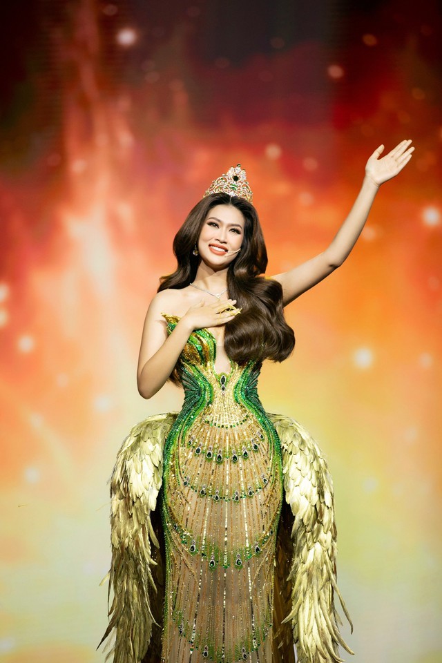 Lê Hoàng Phương chính thức đăng quang Miss Grand Vietnam 2023! - Ảnh 7.
